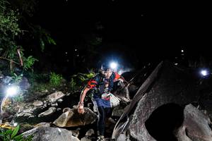 BIB: 
                            <button type="button" onclick="openModal(18615225)" class="btn btn-primary btn-sm float-right btn-popup" data-toggle="modal" data-target=".modal-high-quality">
                        <i class="fas fa-shopping-cart"></i> Add to Cart
                    </button>
                                            <button type="button" onclick="isThisMe(18615225, true)" class="btn btn-success btn-sm float-right btn-popup btn-isme hidden" data-toggle="tooltip" data-placement="bottom" title="นี่คือรูปของคุณใช่ไหม คลิกที่นี่เพื่อเอาเข้าอัลบั้ม">
                        <i class="fas fa-plus"></i> Add to album
                    </button>
                    <button type="button" onclick="isThisMe(18615225, false)" class="btn btn-warning btn-sm float-right btn-popup btn-isnotme hidden">
                        <i class="fas fa-ban"></i> Remove from album
                    </button>